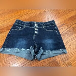 RUE 21 SHORTS in size 9/10